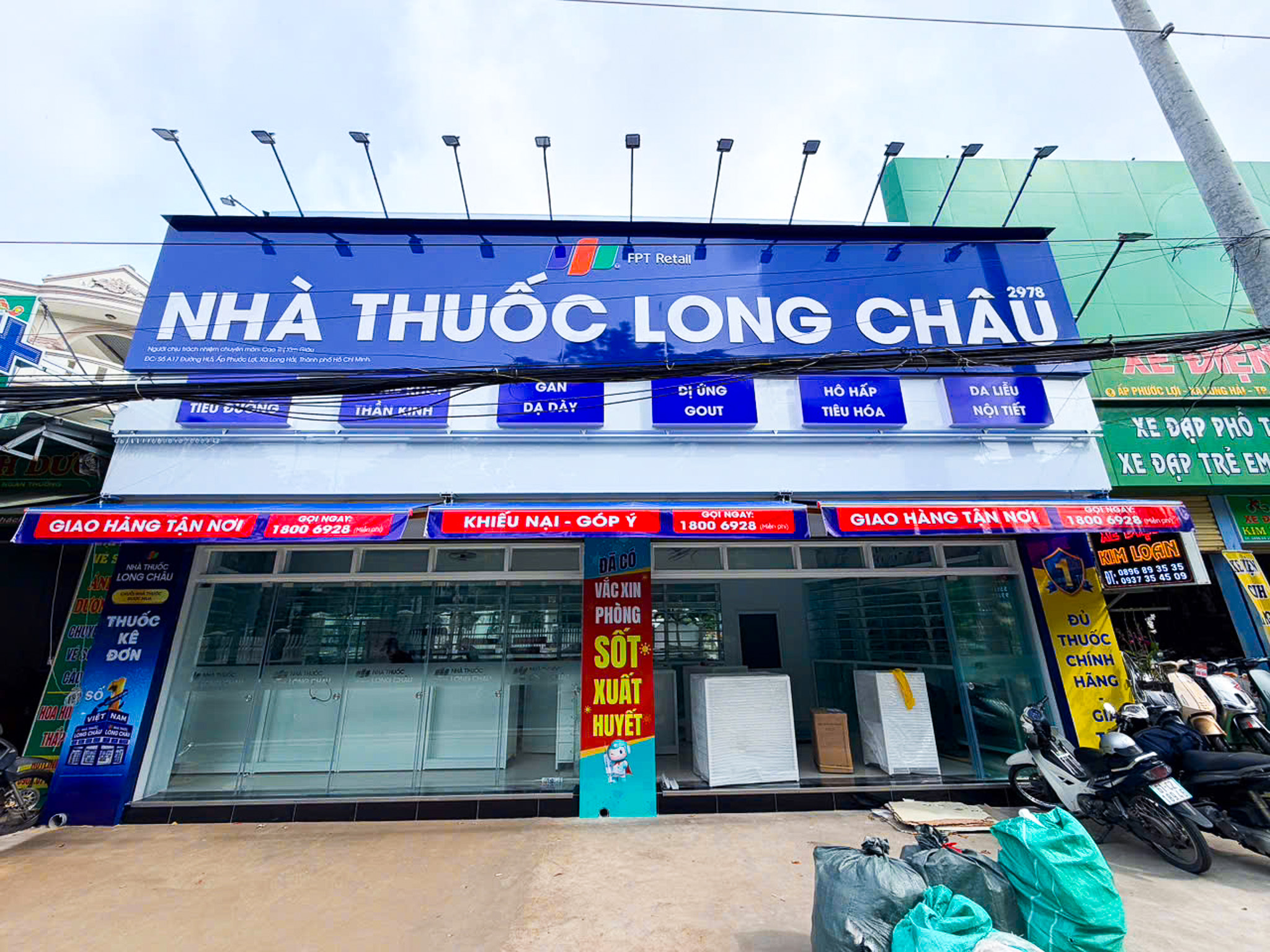 Thiết Kế Thi Công Công Trình Nhà Thuốc Long Châu Tại Xã Long Hải, TP HCM