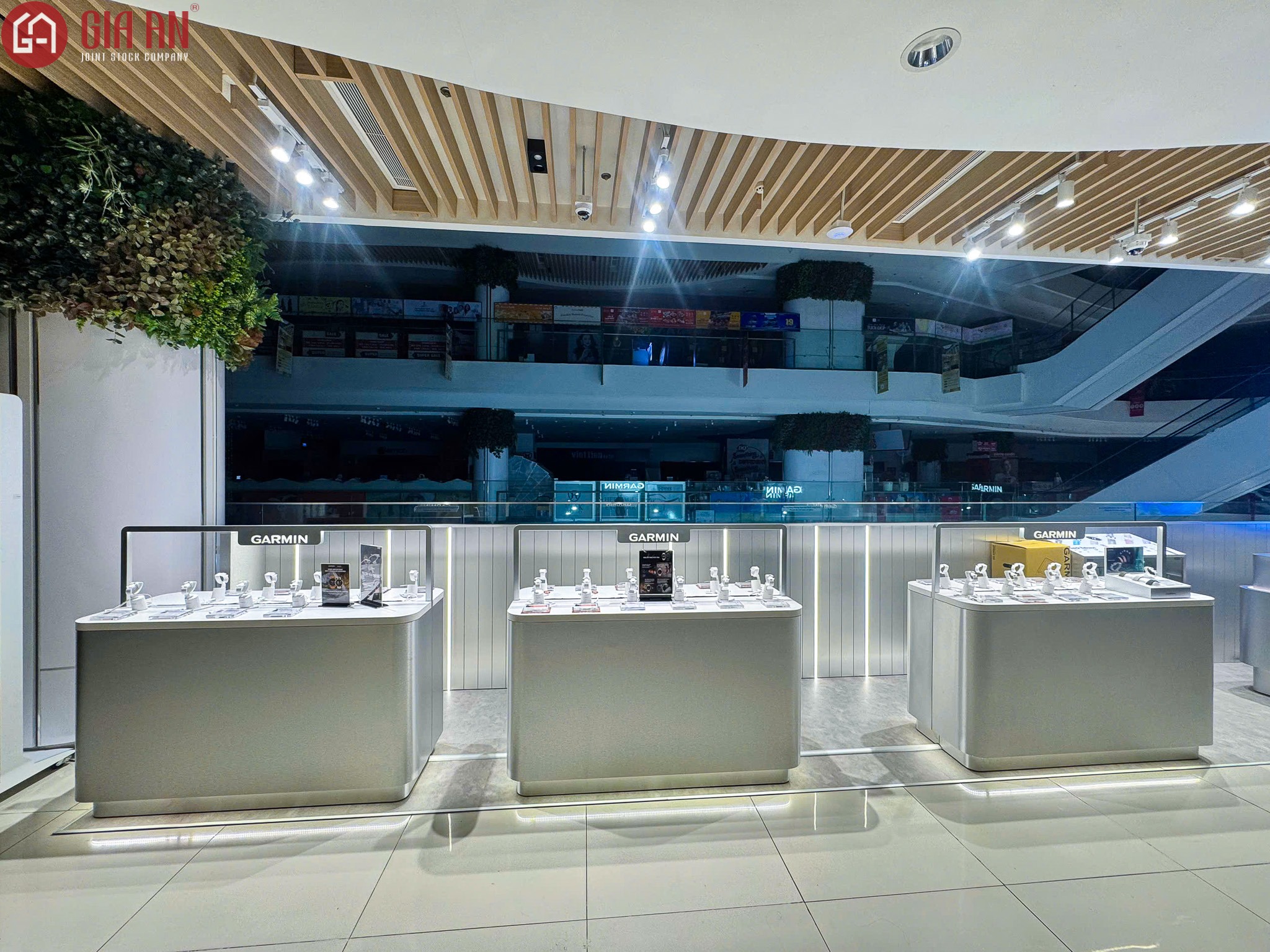 Thi Công Công Trình Garmin Brand Store TTTM GiGaMall, Tp Hồ Chí Minh