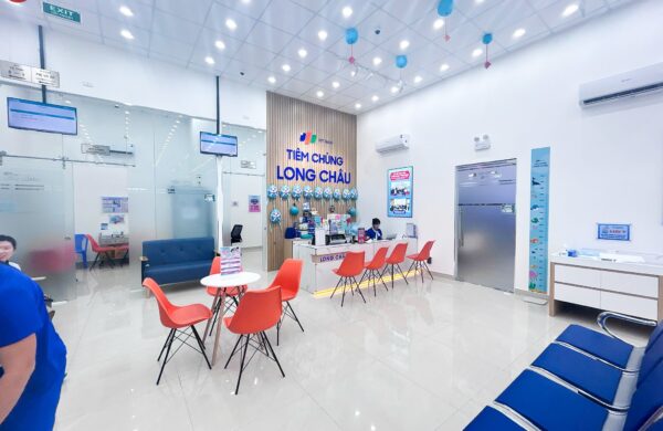 Thiết Kế Thi Công Công Trình Trung Tâm Tiêm Chủng Long Châu Tại P. Phú Lợi, P. HCM