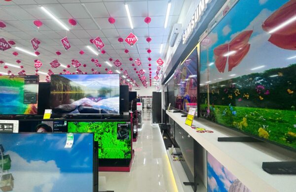 Thiết Kế Thi Công Showroom FPT Shop Tại P. Phú Lợi, P. HCM