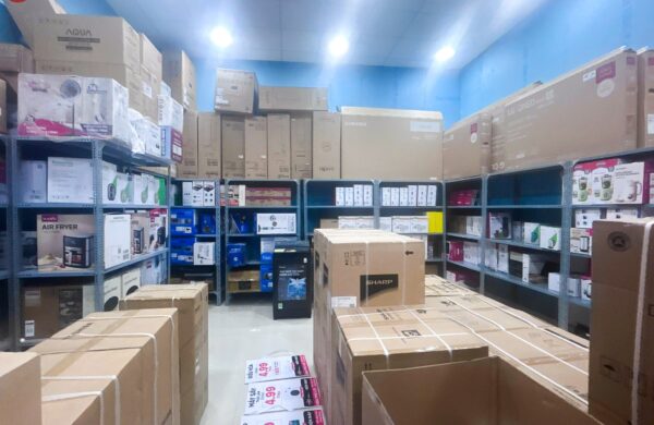 Thiết Kế Thi Công Showroom FPT Shop Tại P. Phú Lợi, P. HCM