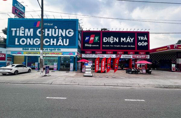 Thiết Kế Thi Công Showroom FPT Shop Tại P. Phú Lợi, P. HCM