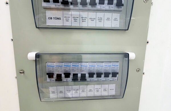 Thiết Kế Thi Công Công Trình Nhà Thuốc Long Châu Tại P. Rạch Dừa, TP HCM