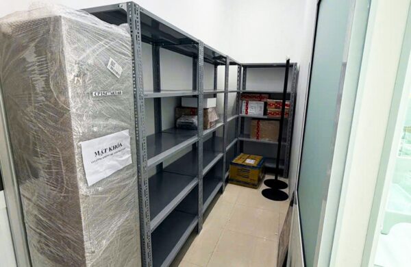 Thiết Kế Thi Công Công Trình Nhà Thuốc Long Châu Tại P. Rạch Dừa, TP HCM
